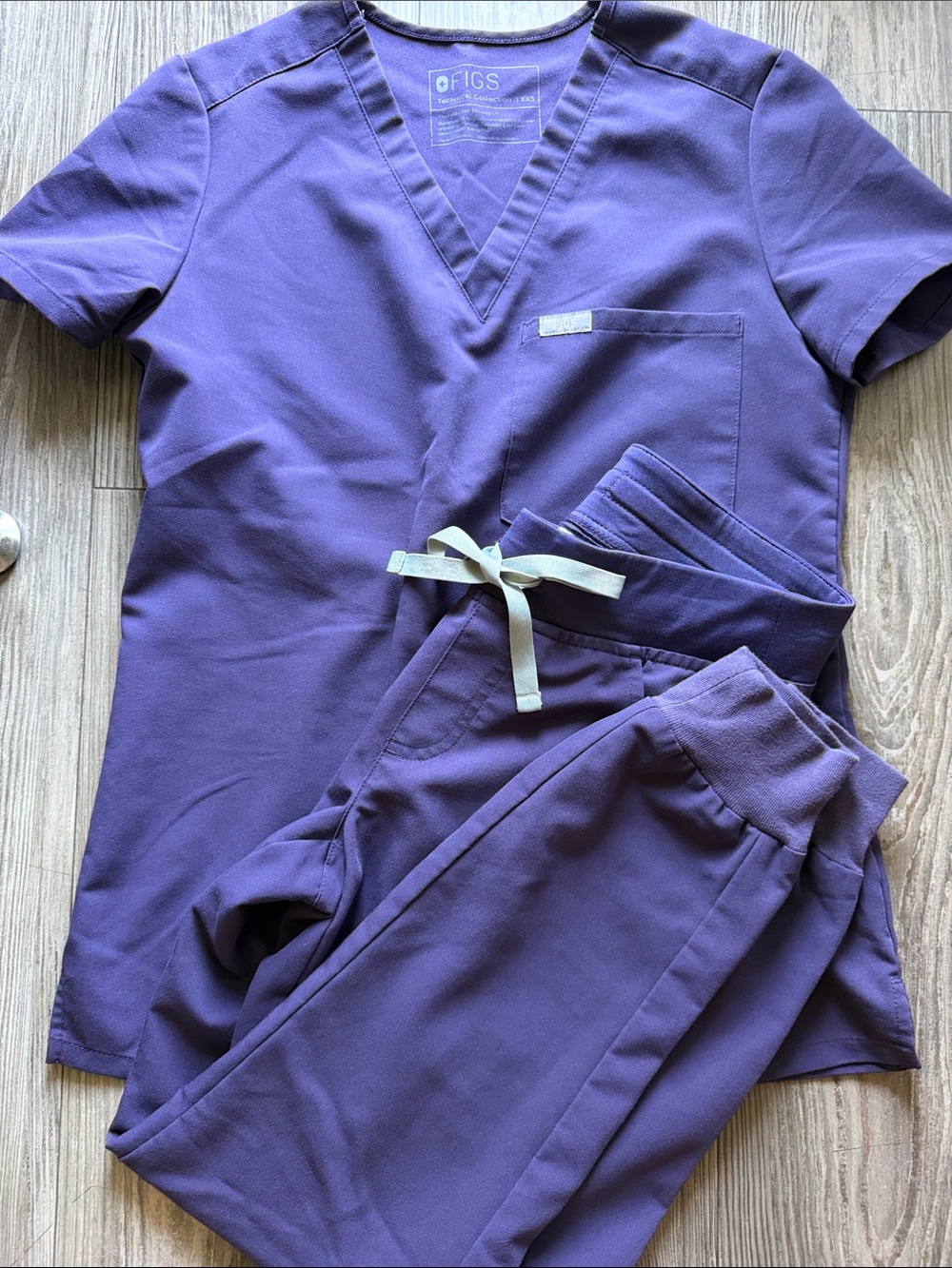 Figs Women's Purple V-Neck Scrub Top and Drawstring Pants